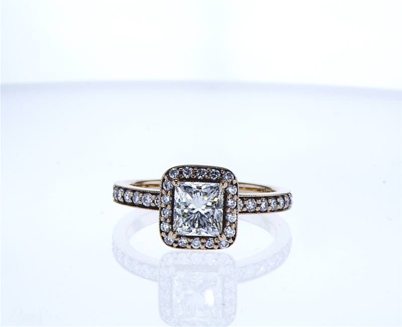 No image available for this item.