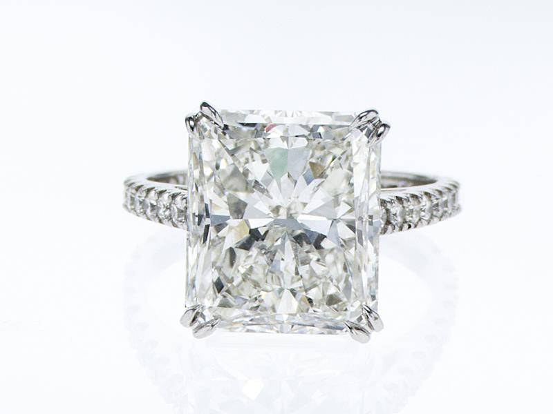 No image available for this item.